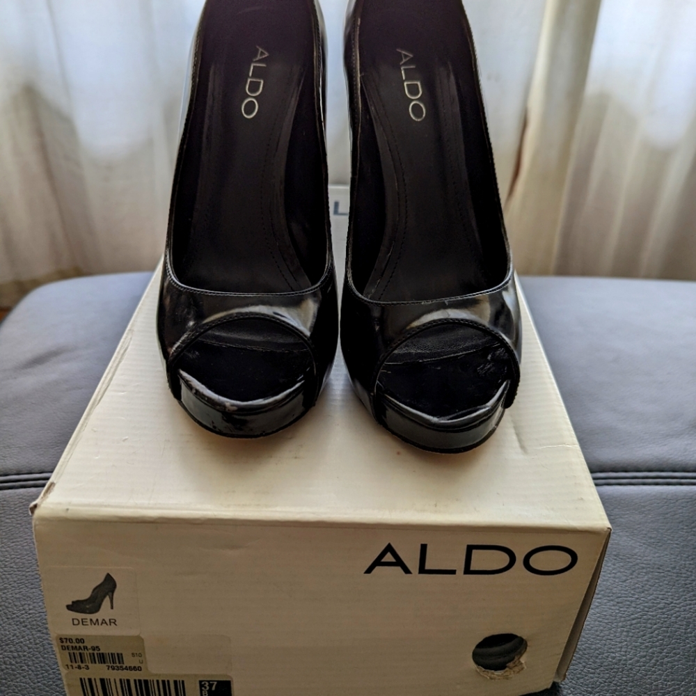 Aldo Black patent stilletto